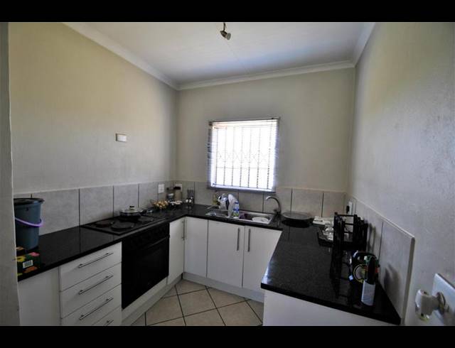 3 BEDROOM CLUSTER FOR SALE IN DAWN PARK